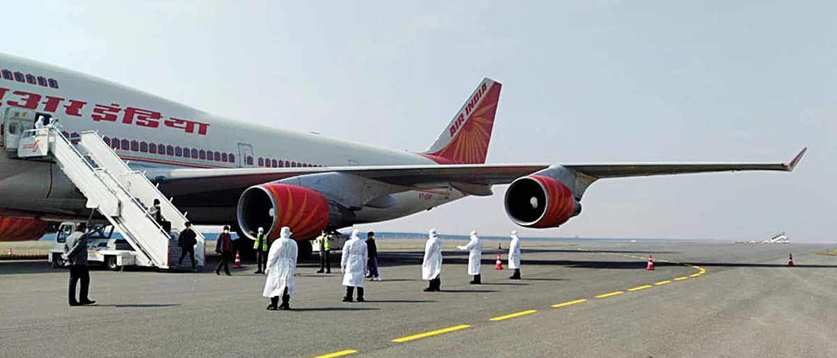 Pune: 186 Maharashtrian stranded workers return from Dubai