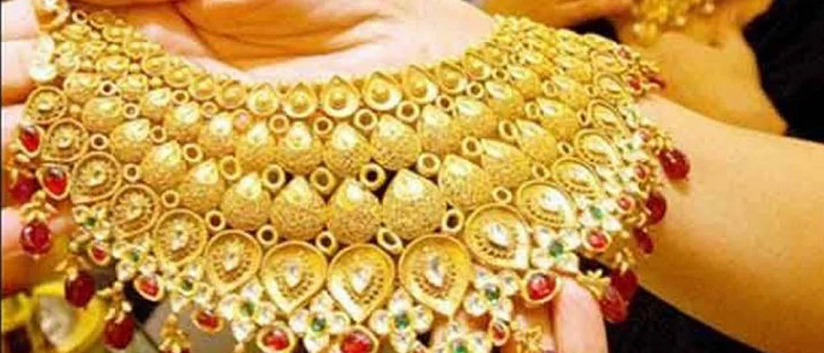 Jewellers to sell only 14, 18, 22 carat hallmarked gold jewellery from Jan 2021: Paswan