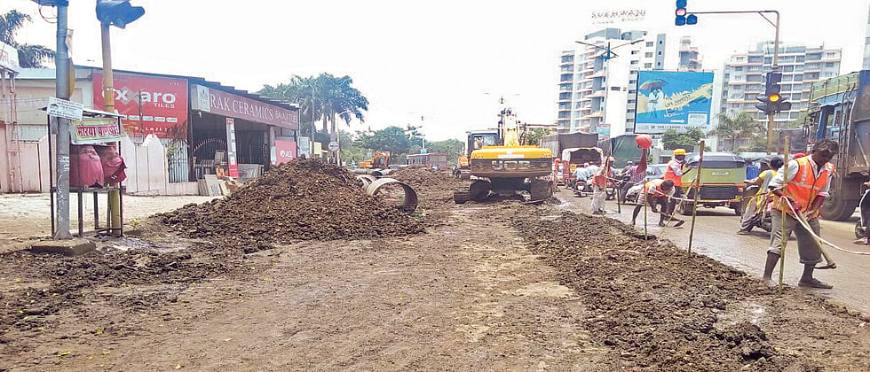 Dug up road causes hardship to citizens