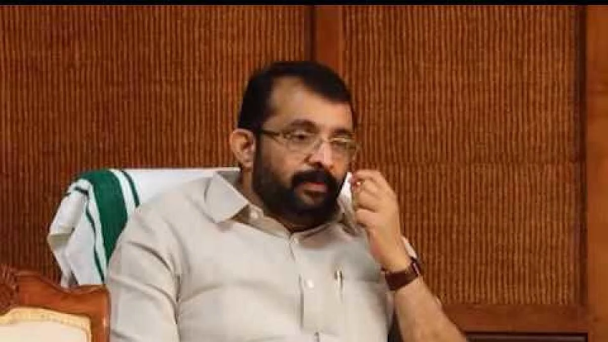‘ജനങ്ങള് തെരഞ്ഞെടുത്ത സര്ക്കാരാണ് യഥാര്ത്ഥ അധികാരകേന്ദ്രം’; പരിധി ഓര്ക്കണമെന്ന് ഗവര്ണറോട് സ്പീക്കര്