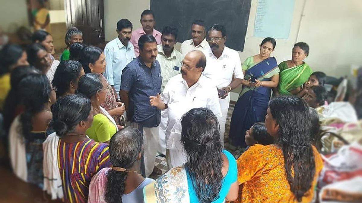 ‘പൈസയോട് ഭയങ്കര ആര്ത്തിയാണ് ചിലര്ക്ക്’; ദുരിതാശ്വാസക്യാംപുകളില് കയറിപ്പറ്റുന്ന അനര്ഹരെ കണ്ടെത്തുമെന്ന് മന്ത്രി ജി സുധാകരന്
