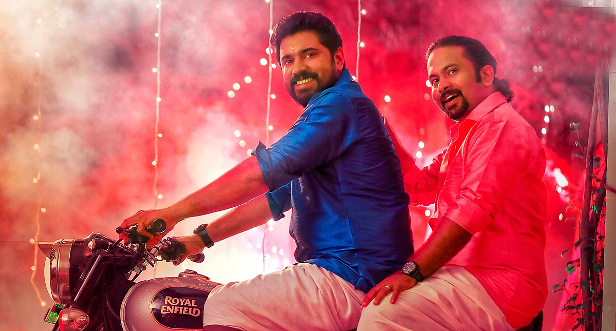 സൂപ്പര്സ്റ്റാര് നയന്താര, നിവിന്-അജു കോംബോ, സംവിധാനം ധ്യാന് ശ്രീനിവാസന്; ദിനേശനെയും ശോഭയെയും കാണാന് പോകാന് കാരണങ്ങള്