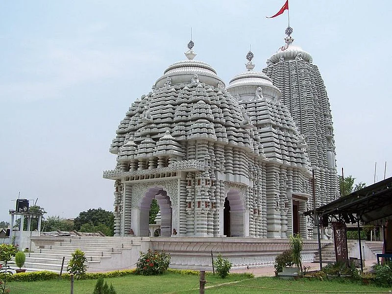 റാഞ്ചി,താഴ്വരയുടെ കീഴിലെ വെള്ളച്ചാട്ടങ്ങളുടെ നഗരത്തിലേയ്ക്ക്
