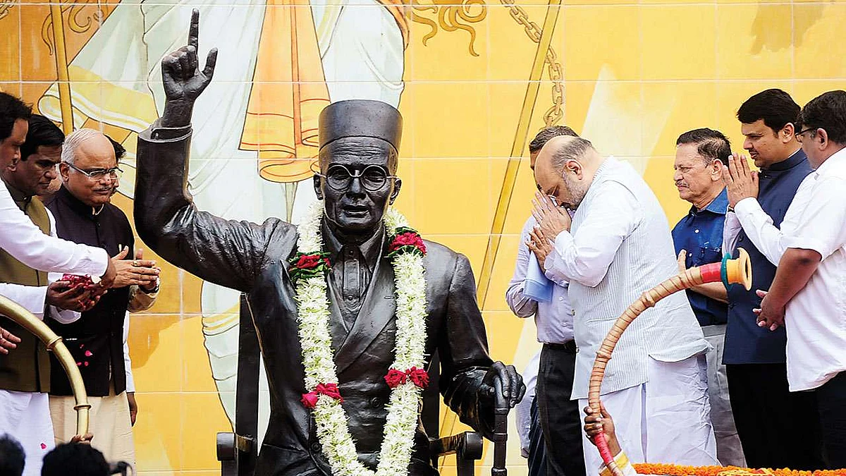 ഫാസിസ്റ്റുകള് ചരിത്രം തകര്ത്താല് നാം എങ്ങനെ ചെറുക്കും?