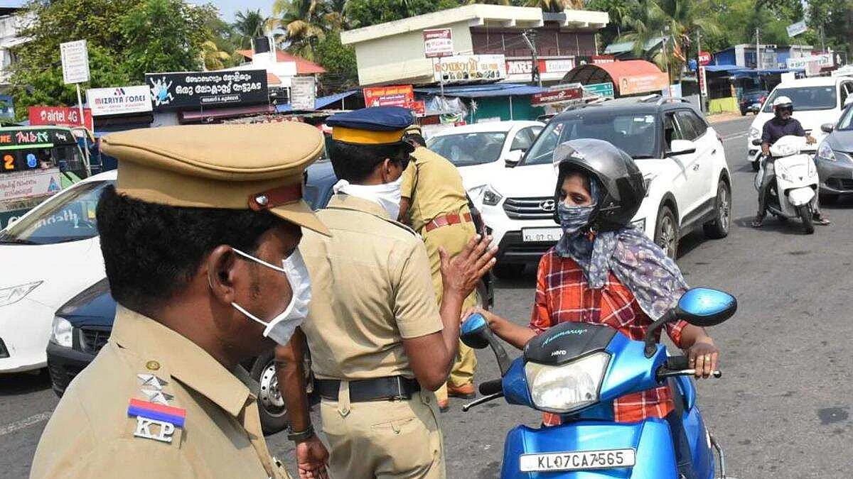 ലോക് ഡൗണില് പിടിച്ചെടുത്ത വാഹനങ്ങള് വിട്ട് കൊടുക്കാന് നിര്ദേശം; നല്കുന്നത് തുടര്നടപടികള്ക്ക് ഹാജരാക്കുമെന്ന ഉറപ്പില്