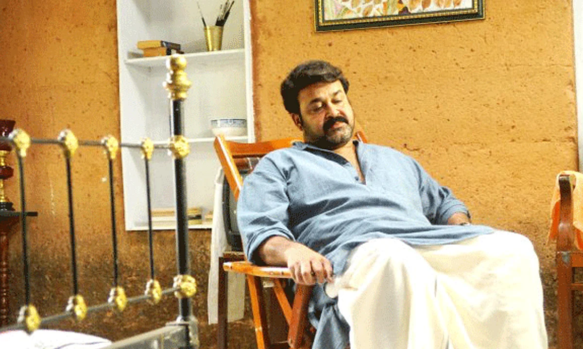 'പിന്നില് നിന്ന് തോളില് കൈവച്ച് ചോദിച്ചു, എന്താണ് എഴുതുന്നത്' മോഹന്ലാല് എന്ന പാഠം: അനൂപ് മേനോന്