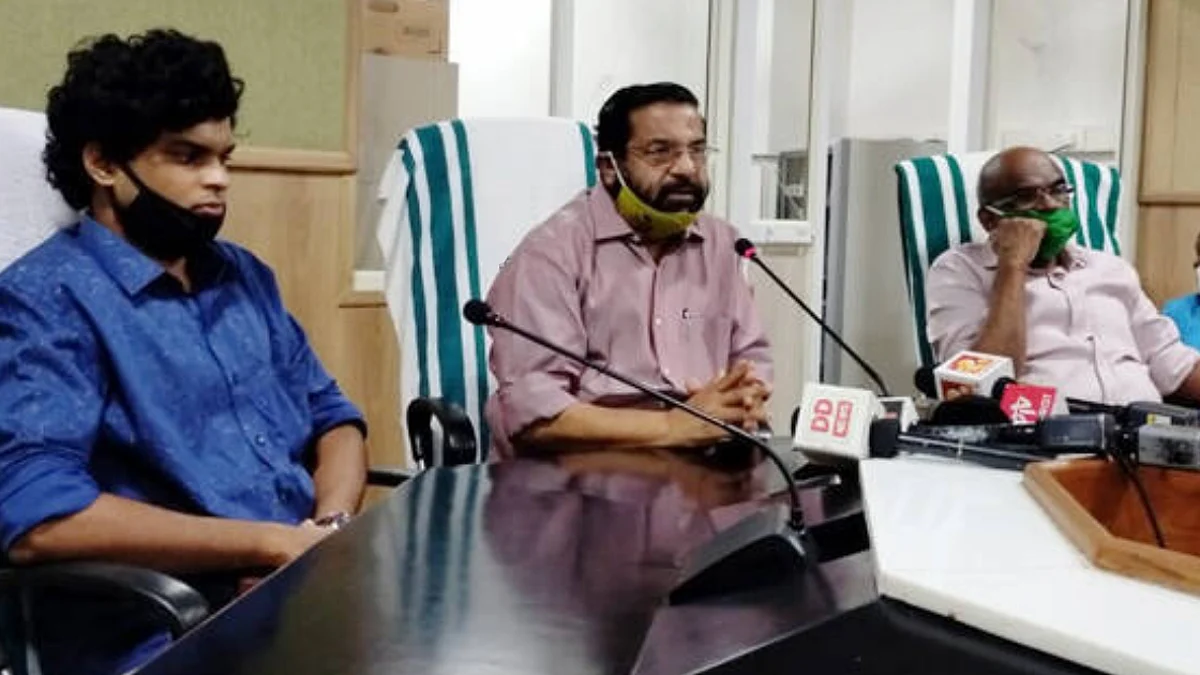 ശബരിമലയില് ഭക്തരെ പ്രവേശിപ്പിക്കില്ല, ഉത്സവം ചടങ്ങുമാത്രമായി നടത്താനും തീരുമാനം