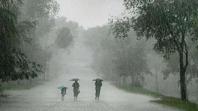 മലപ്പുറം ജില്ലയില് (ഒക്ടോബര് 20, 21) ഓറഞ്ച് അലര്ട്ട്; ജനങ്ങളും ഉദ്യോഗസ്ഥരും ജാഗ്രത പാലിക്കണം, കണ്ട്രോള് റൂമുകള് സജ്ജം | Orange alert in Malappuram district (October 20, 21); People and officials should be vigilant and control rooms should be set up മലപ്പുറം ജില്ലയില് (ഒക്ടോബര് 20, 21) ഓറഞ്ച് അലര്ട്ട്; ജനങ്ങളും ഉദ്യോഗസ്ഥരും ജാഗ്രത പാലിക്കണം, കണ്ട്രോള് റൂമുകള് സജ്ജം | Orange alert in Malappuram district (October 20, 21); People and officials should be vigilant and control rooms should be set up