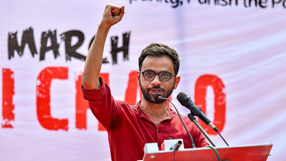 യുഎപിഎ ചുമത്തി ഉമര് ഖാലിദിനെ അറസ്റ്റ് ചെയ്തു ; പൊലീസ് നടപടി ഡല്ഹി കലാപത്തില് പങ്ക് ആരോപിച്ച്