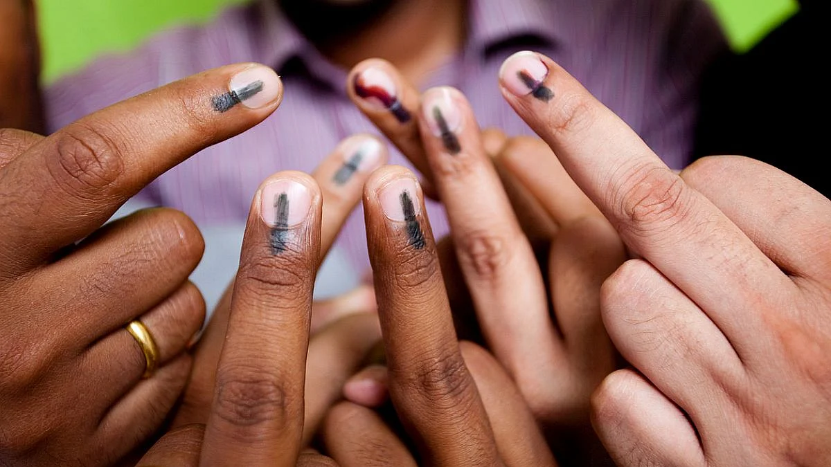 കുട്ടനാട്,ചവറ ഉപതെരഞ്ഞെടുപ്പ്: തീരുമാനം ചൊവ്വാഴ്ച; പ്രത്യേക യോഗം ചേരും