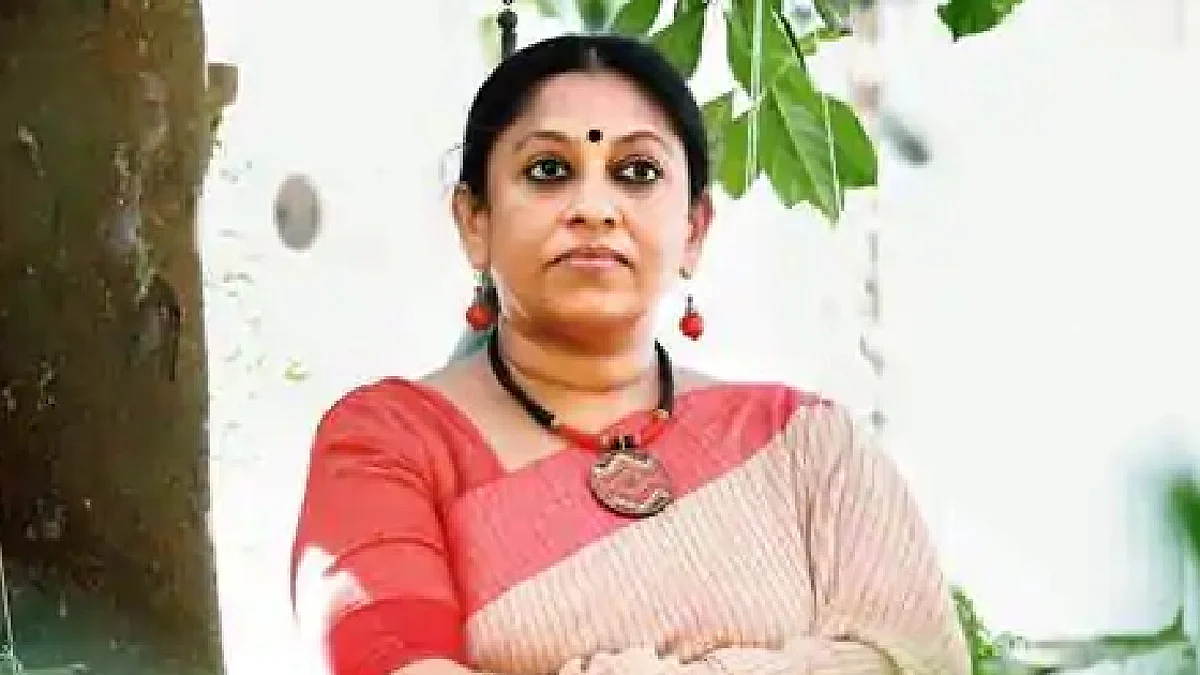 'മാപ്പ് ചോദിക്കേണ്ടത് യാസിര് എടപ്പാള് മാത്രമല്ല, തൃത്താല എം.എല്.എ. കൂടിയാണ്'; വിമര്ശനവുമായി കെ.ആര്.മീര