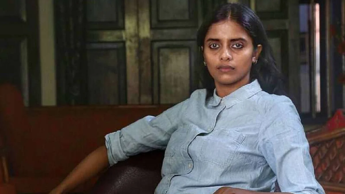 'ഞാന് ആക്രമിക്കപ്പെട്ട നടിക്കൊപ്പം', പാര്വതിയുടെ നിലപാടിനോട് ബഹുമാനമെന്ന് കനി കുസൃതി
