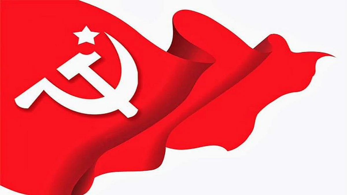 സിപിഎം ഏരിയ കമ്മിറ്റി അംഗത്തിന്റെ മകളുടെ എഫ്ബി പോസ്റ്റില് 'ആദരാഞ്ജലി'യെന്ന് കമന്റ് ; മറ്റൊരംഗത്തിനെതിരെ കേസ്