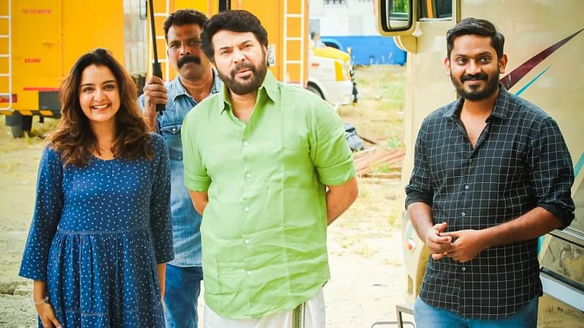 മമ്മൂട്ടി-മഞ്ജു വാര്യര് കോമ്പിനേഷനിലെ ആദ്യ ഷോട്ട്, നിഗൂഡതകളുള്ള വൈദികന്: ജോഫിന് ടി.ചാക്കോ അഭിമുഖം