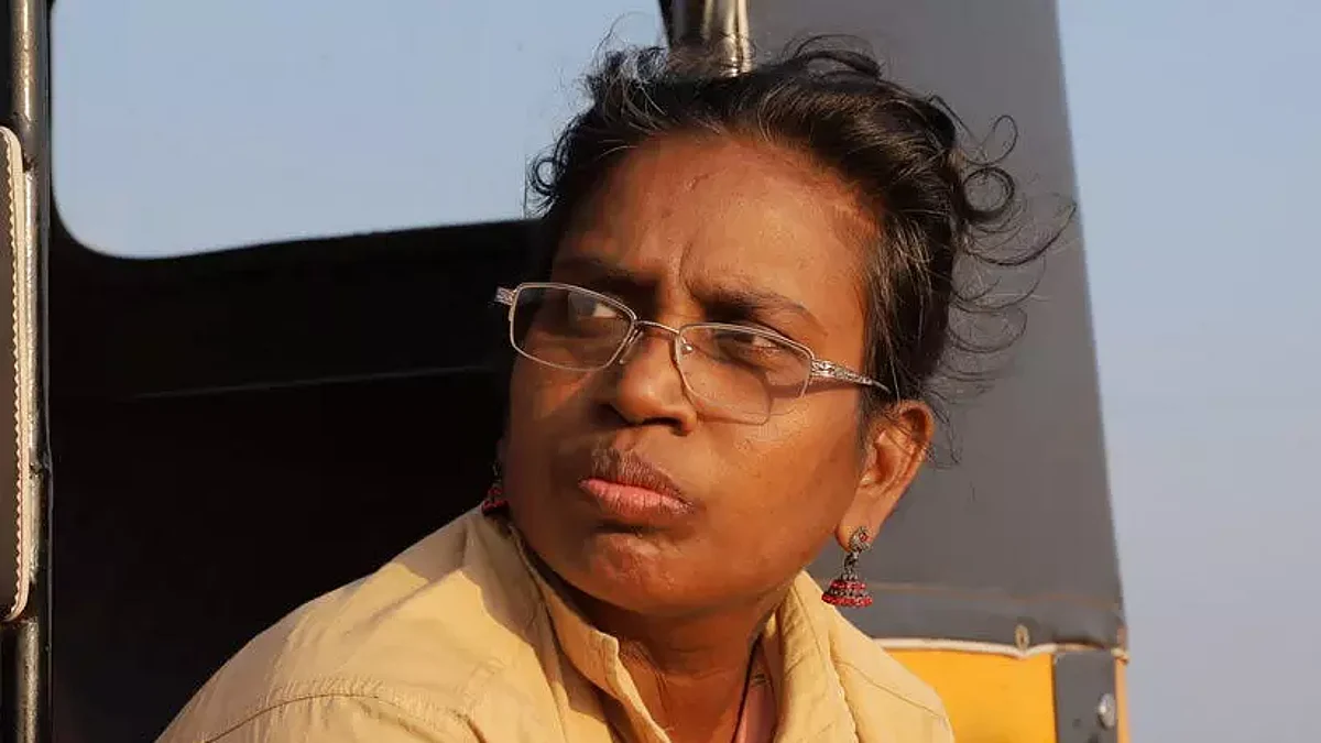 'തന്ത ചമയാനും തീവ്രവാദിയാക്കാനും ഏഷ്യാനെറ്റ് കഷ്ടപ്പെടണ്ട'; മതംമാറ്റത്തിന് പിന്നില് പോപ്പുലര്ഫ്രണ്ടെന്ന വാര്ത്തയ്ക്കെതിരെ ചിത്രലേഖ