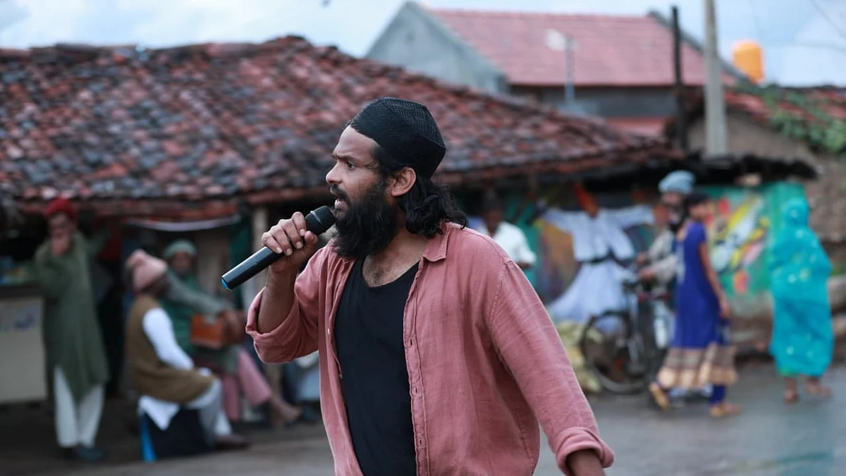 മോക്ഷവും മുക്തിയും സിനിമയെന്ന് കരുതിയൊരാള്