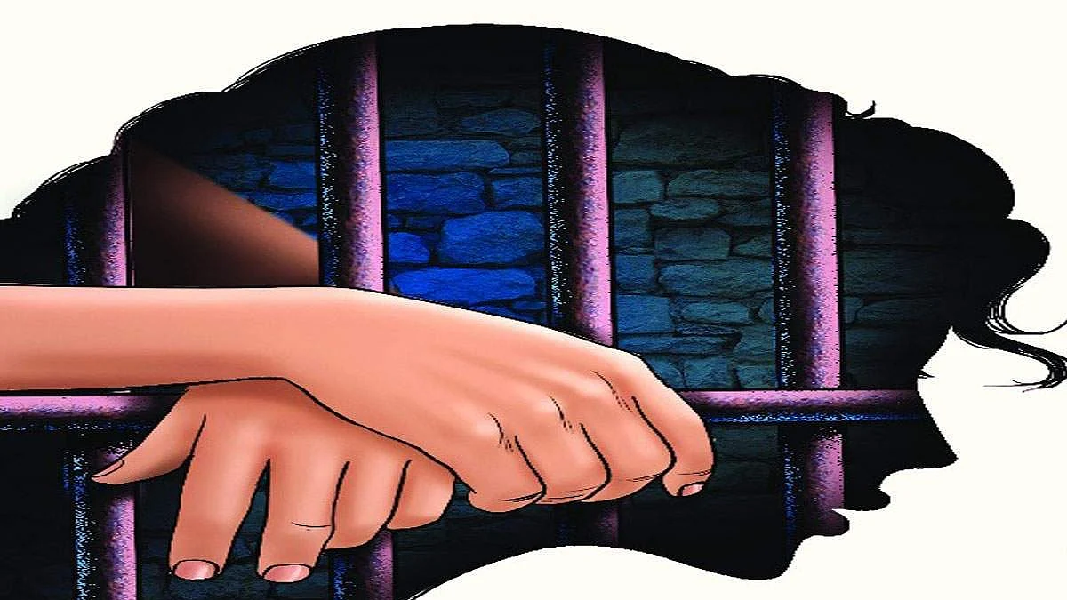 'അമ്മ മകനെ പീഡിപ്പിച്ചെന്നത് അടിച്ച് പറയിപ്പിച്ചത്'; പിതാവിനെതിരെ ഇളയകുട്ടി