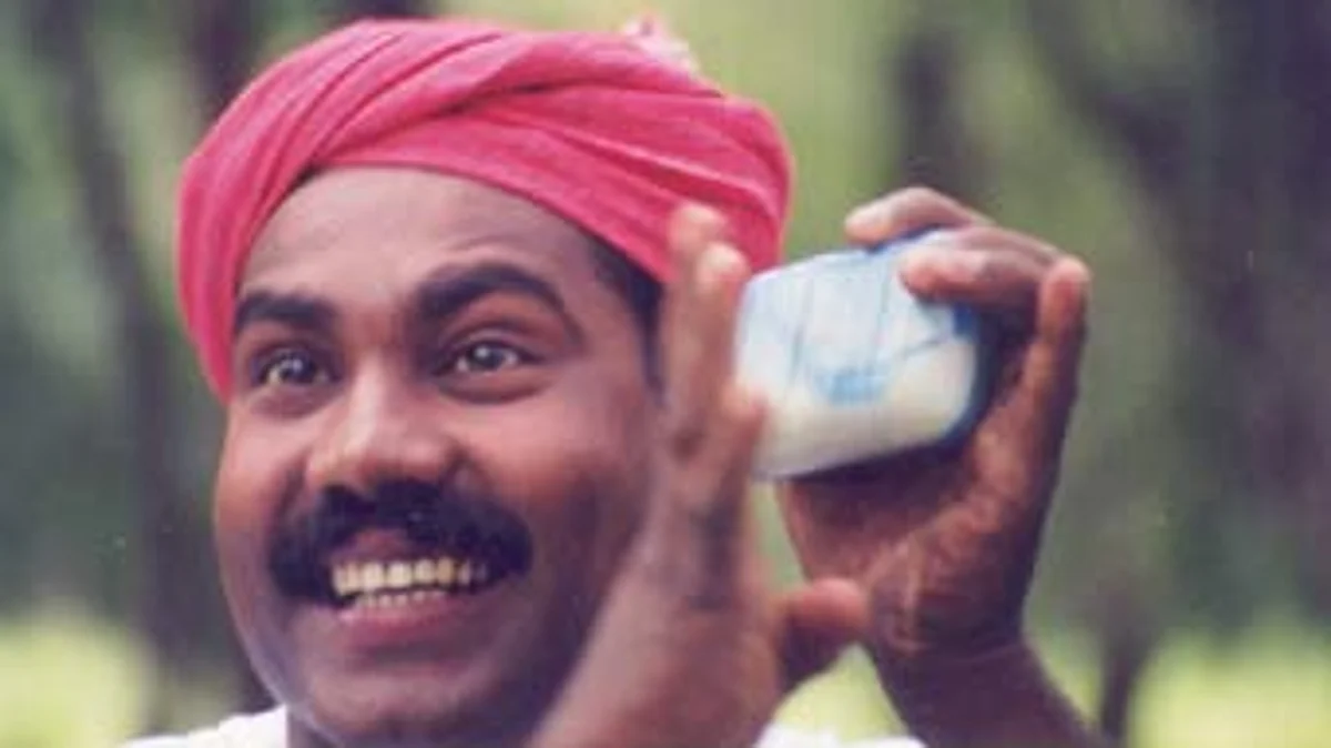 'വീട്ടിൽ ചെല്ലുമ്പോൾ രാത്രി വൈകുന്നത് വരെ കത്തുകൾ വായിക്കും', കലാഭവന് മണി ഓര്ത്തെടുത്ത കുട്ടിക്കാലം