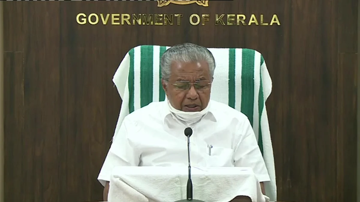 കുതിച്ചുയര്ന്ന് കോവിഡ്; സ്കൂളുകളുടെ പ്രവര്ത്തനം ഉള്പ്പെടെ കൂടുതല് നിയന്ത്രണങ്ങളുണ്ടായേക്കും