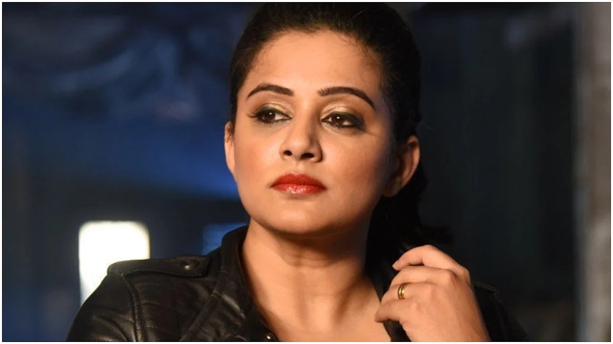 ആദ്യം നിങ്ങളുടെ അമ്മയോടും പെങ്ങളോടും ചോദിക്കൂ, ആശ്ലീല കമന്റിന് പ്രിയാമണിയുടെ മറുപടി