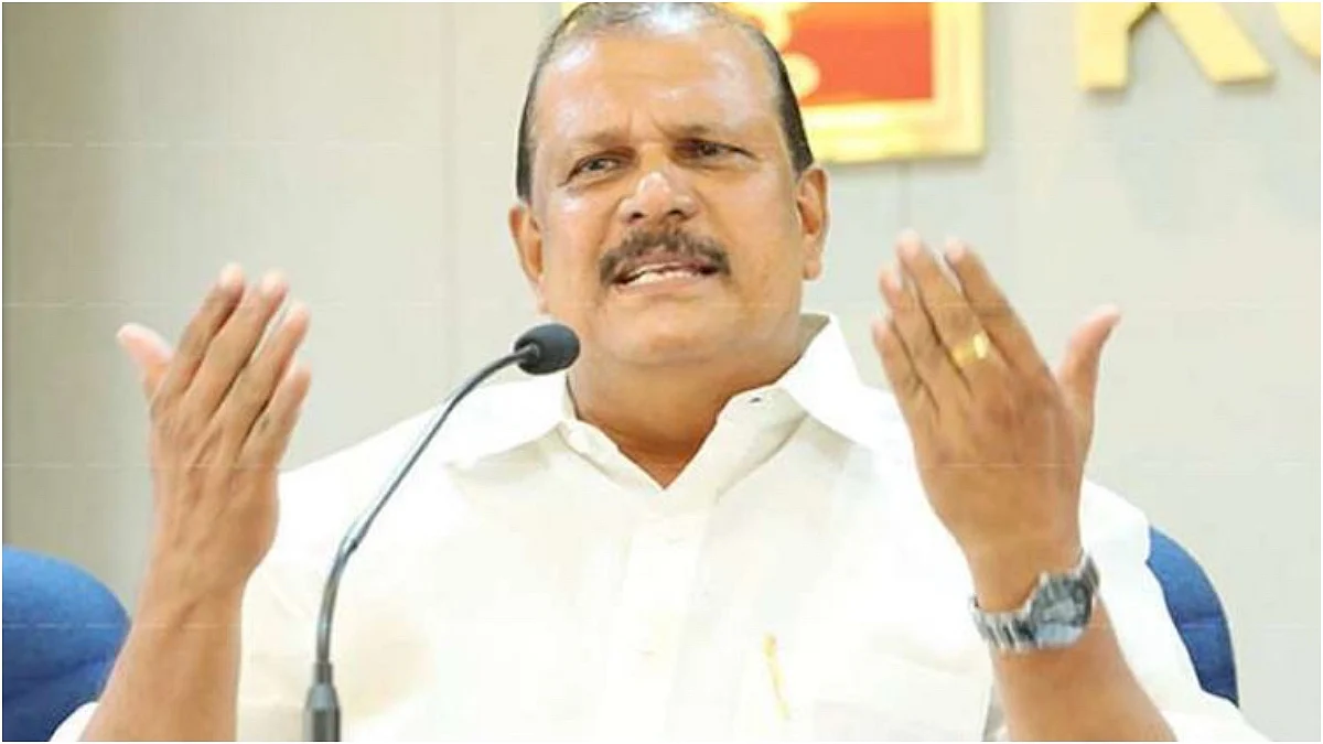ഈരാറ്റുപേട്ടയിൽ മാത്രം 47 ഓളം സുന്ദരികളായ പെണ്കുട്ടികളെ നഷ്ടപ്പെട്ടു, വിദ്വേഷ പ്രസ്താവനയുമായി വീണ്ടും പി സി ജോർജ്