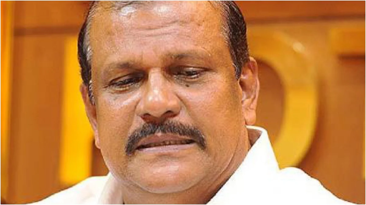 ഹിന്ദുരാഷ്ട്രവും ലൗജിഹാദും, പച്ചക്ക് വര്ഗീയത പറഞ്ഞ പി.സിയെ വീട്ടിലിരുത്താന് പൂഞ്ഞാർ