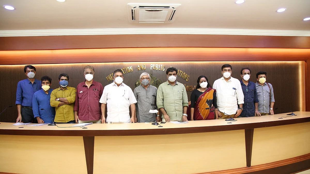 കലാമൂല്യമുള്ളത് ഒന്നുമില്ലെന്ന് ജൂറി, മികച്ച സീരിയലിന് അവാര്ഡില്ല, സ്ത്രീകളെയും കുട്ടികളെയും മോശമായി ചിത്രീകരിക്കുന്നു