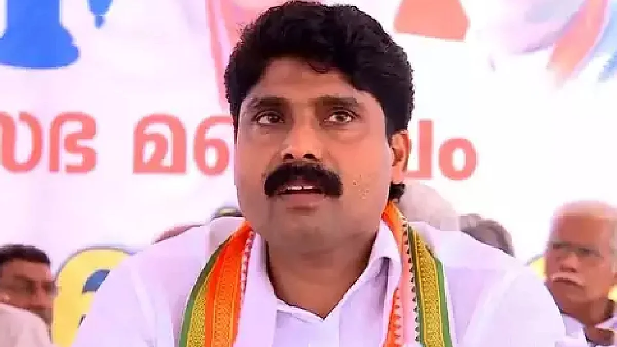'ഉത്തരവാദിത്തം ആഭരണമായി കൊണ്ടുനടക്കണ്ട', നടക്കുന്നത് കാതലായ മാറ്റമെന്ന് ടി.സിദ്ദിഖ്