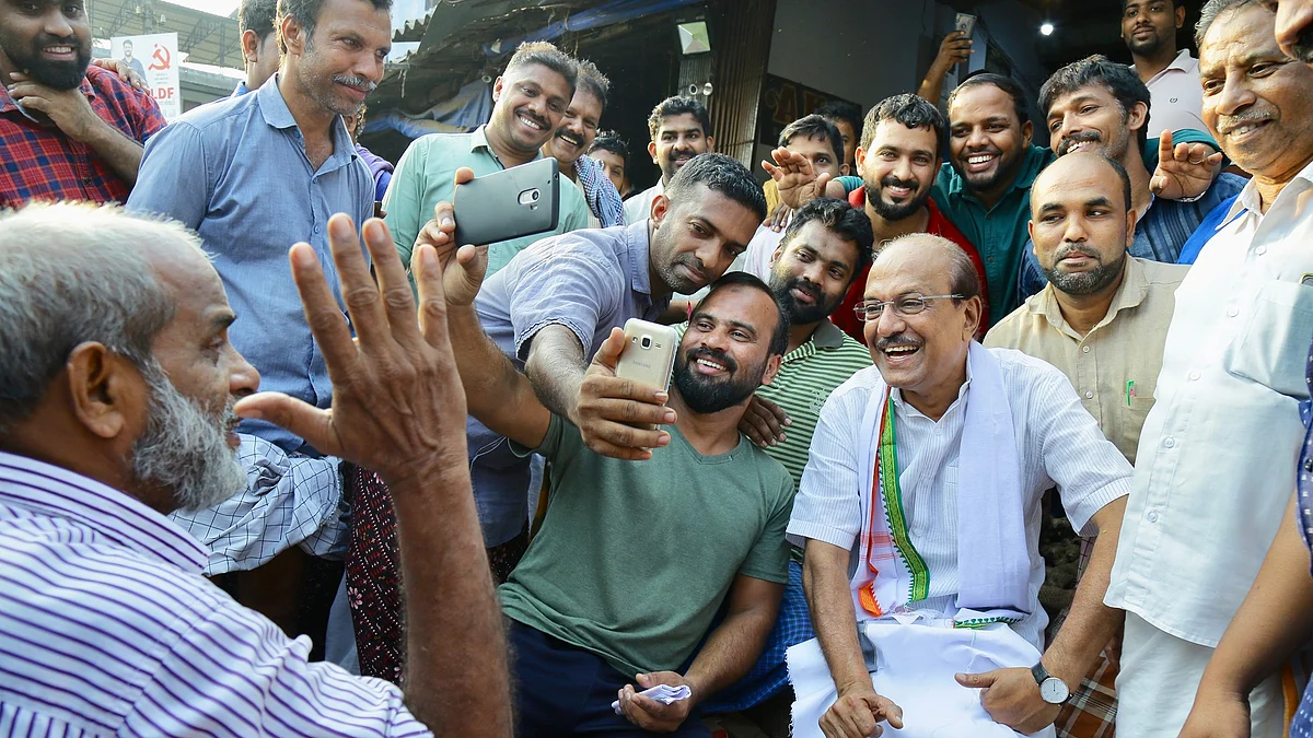 ബുദ്ധിജീവികളുടെ തിങ്ക് ടാങ്ക്, 20ശതമാനം സ്ത്രീസംവരണം, സോഷ്യല് മീഡിയ വിംഗ്
;മുഖംമിനുക്കാന് മുസ്ലിം ലീഗ്