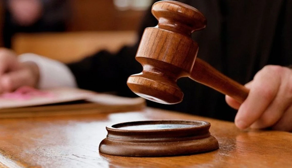 ജാതി അധിക്ഷേപം നടത്തിയെന്ന് പരാതി; അസിസ്റ്റന്റ് പബ്ലിക്ക് പ്രോസിക്യൂട്ടര്ക്കെതിരെ കേസ്