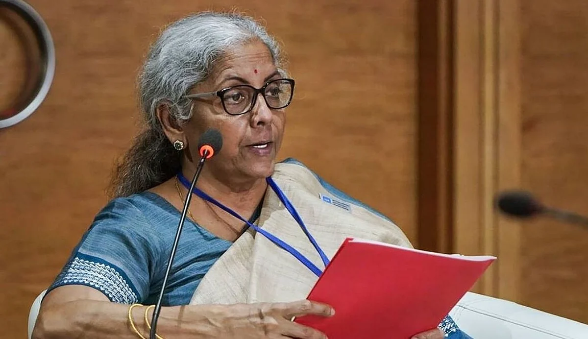 കേരളമടക്കമുള്ള സംസ്ഥാനങ്ങളുടെ എതിര്പ്പ്, ഉത്പന്നങ്ങളുടെ നികുതി വര്ധിപ്പിക്കാനുള്ള നീക്കത്തില് നിന്ന് പിന്മാറി കേന്ദ്രം