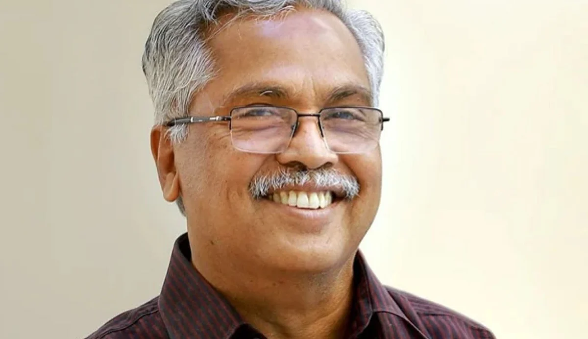 ഇന്ത്യയിലാകെ സാന്നിധ്യമുള്ള മതേതര പാര്ട്ടി കോണ്ഗ്രസ്; രണ്ട് മുഖ്യശത്രുക്കള് ഉണ്ടാകുന്നത് വിജയത്തെ ബാധിക്കുമെന്ന് ബിനോയ് വിശ്വം