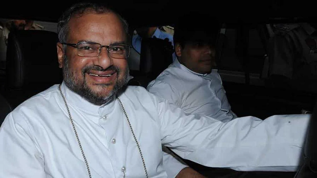 നന്ദി പറഞ്ഞ് ബിഷപ്പ് ഫ്രാങ്കോ; വിധി കേട്ട് പൊട്ടിക്കരഞ്ഞു