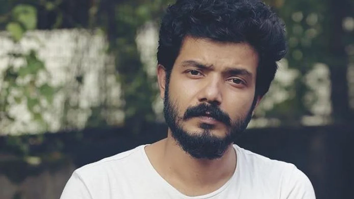 ശ്രീനാഥ് ഭാസിക്കെതിരെ പൊലീസില് പരാതി, അഭിമുഖത്തിനിടെ തെറി വിളിയും ഭീഷണിയുമെന്ന് അവതാരക