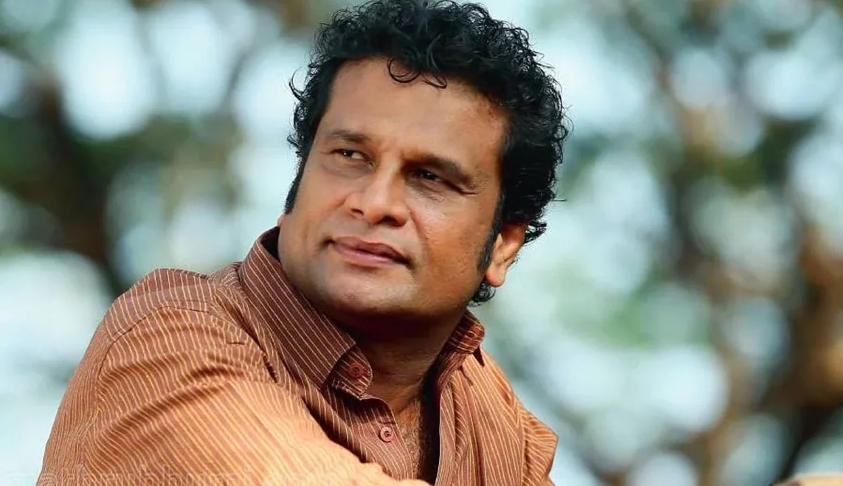 'അമ്മ'യ്ക്ക് ഉള്ളില് നിന്ന് പോരാടാം എന്നത് ഭംഗിവാക്ക് മാത്രം; രാജിക്കത്ത് നല്കിയിട്ടും നേതൃത്വം ബന്ധപ്പെട്ടില്ലെന്ന് ഹരീഷ് പേരടി