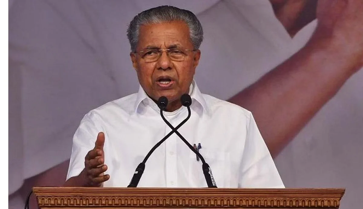 മുഖ്യമന്ത്രി പൊതുപരിപാടികള് കുറയ്ക്കാന് ഇന്റലിജന്സ് നിര്ദേശം; കോട്ടയത്തെ പരിപാടിക്ക് കനത്ത സുരക്ഷ