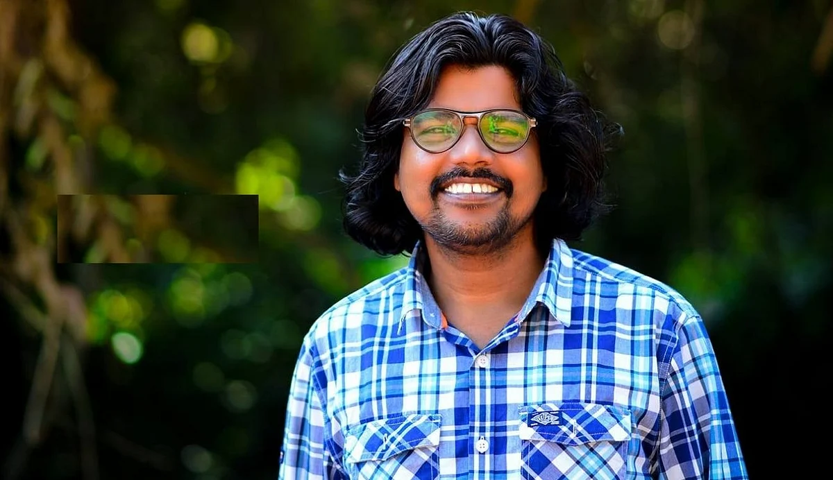 'ഞാന് അല്ലെങ്കില് മറ്റൊരാള് ഇത് ചെയ്യണ്ടേ', ടോയ്ലറ്റ് ക്ലീനര് ജോലിക്കെത്തി നടന് ഉണ്ണിരാജന്