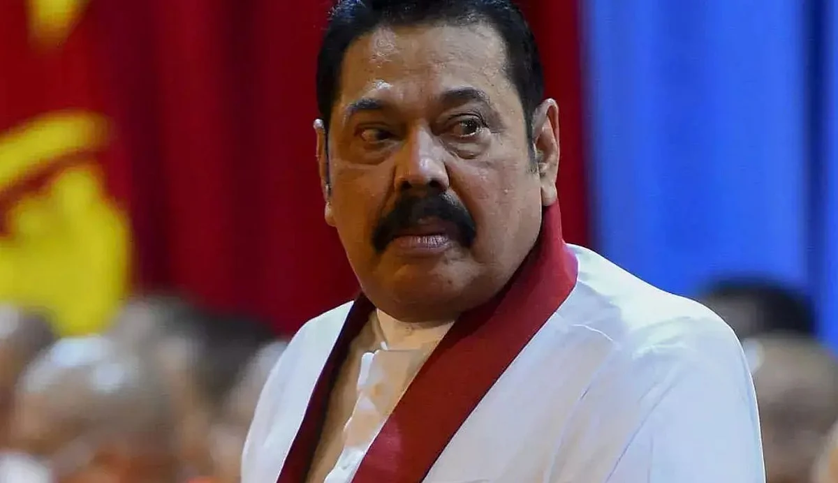 കടക്കെണിയിലാക്കി ഗത്യന്തരമില്ലാതെ പുറത്തേക്ക്; ശ്രീലങ്കന് പ്രധാനമന്ത്രി മഹിന്ദ രജപക്സെ രാജിവെച്ചു