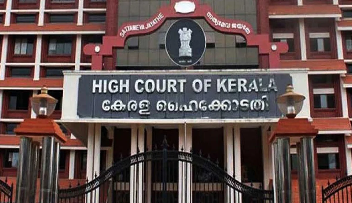 മെമ്മറി കാര്ഡിന്റെ ഹാഷ് വാല്യു മാറിയതിന്റെ പ്രധാന്യം എന്താണ്?: ഹൈക്കോടതി