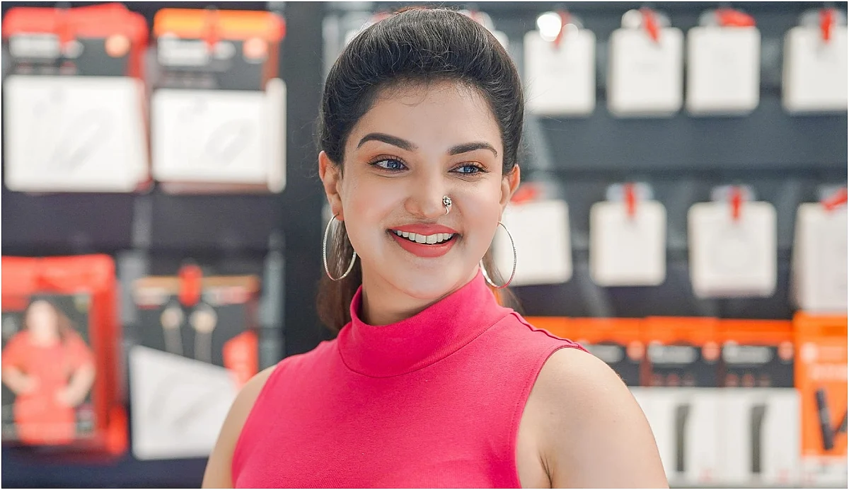 'നടക്കുന്നത് ഭയാനകമായ ബോഡി ഷെയ്മിംഗ്' പരാതി കൊടുക്കുകയല്ലാതെ വേറെ വഴിയില്ലെന്ന് ഹണി റോസ്