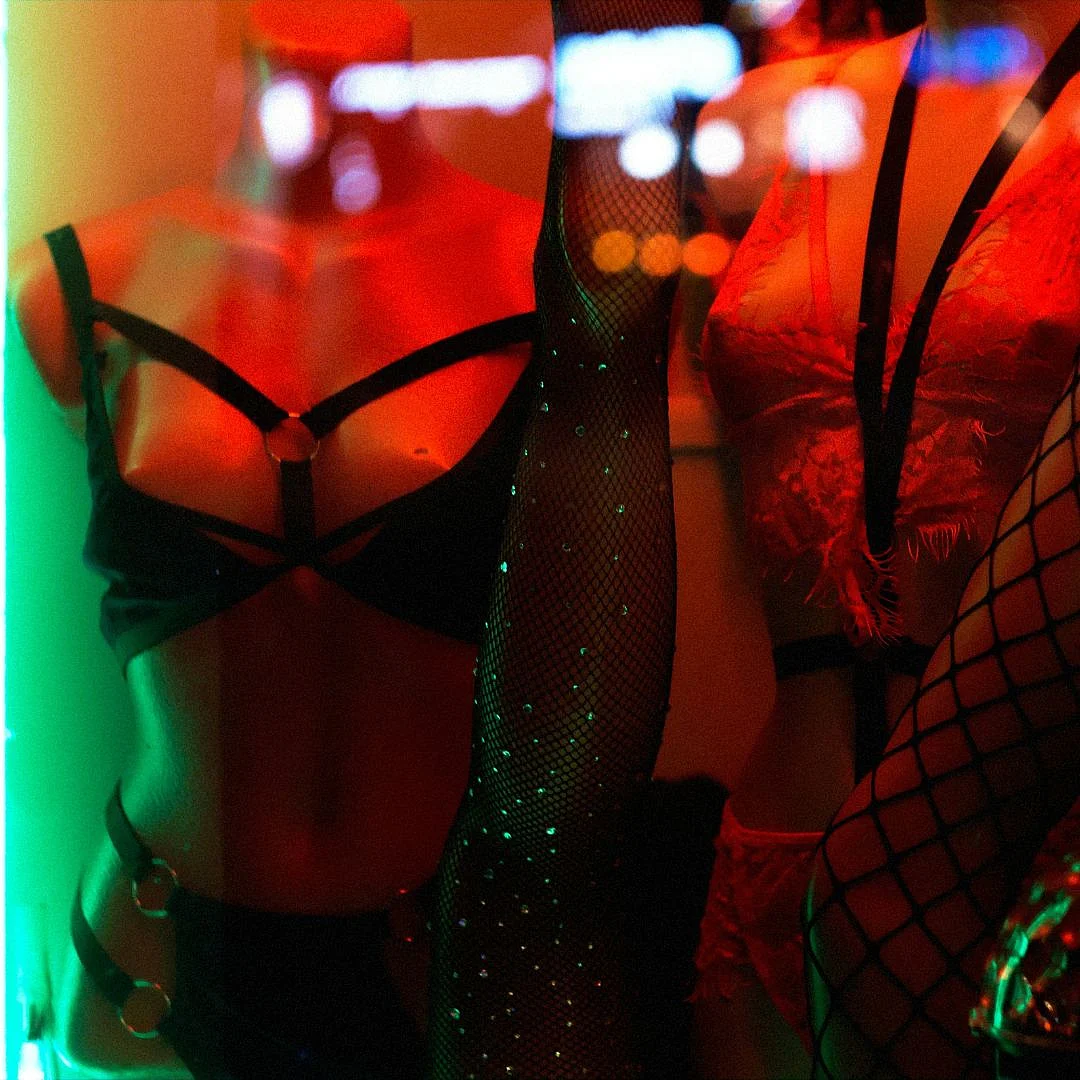 Indians Are Watching Porn Differently in 2024: Why And How? | The  Established
