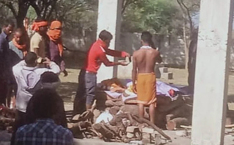 Bodies of missing fishermen found in Tonk Bisalpur dam.  funeral in Deoli