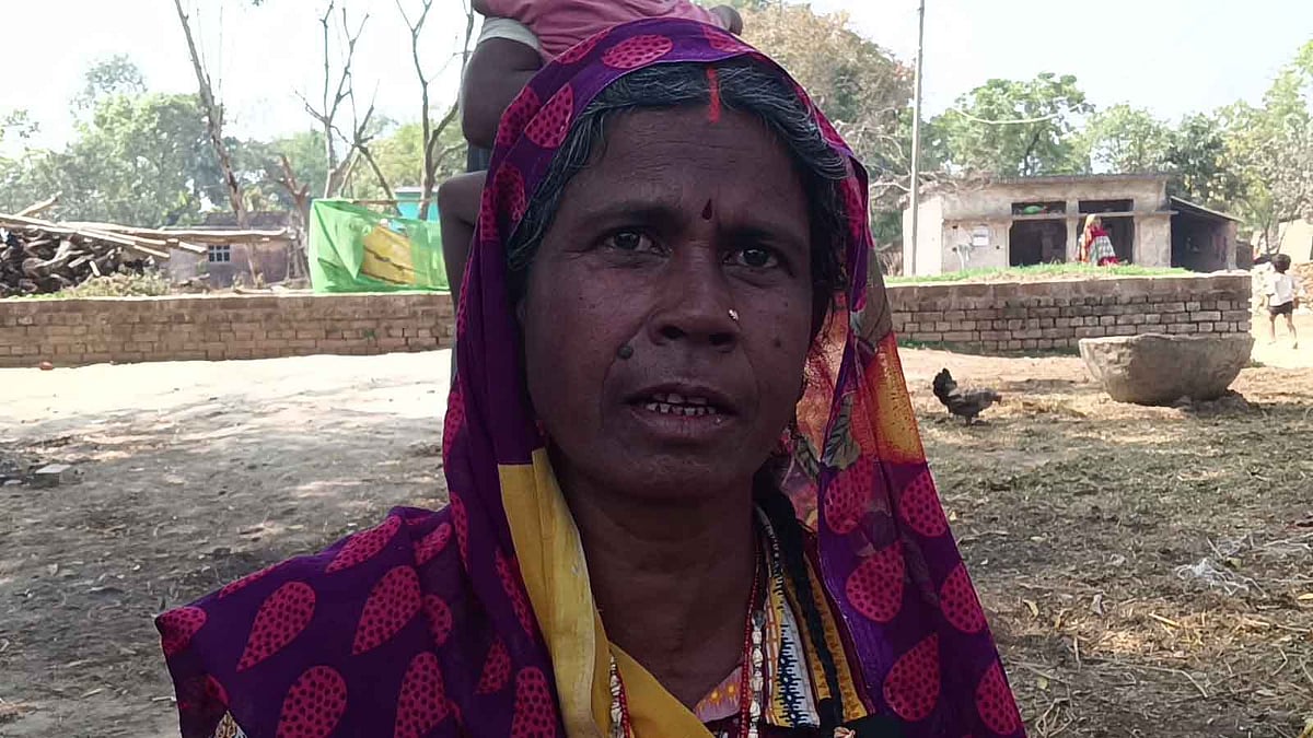 Kailashi's husband eats by begging. There is no land for farming.