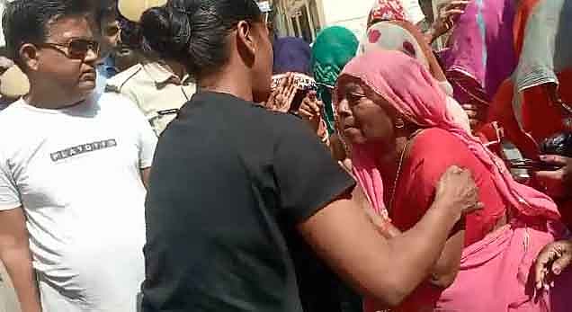 Crying relatives of the victims
