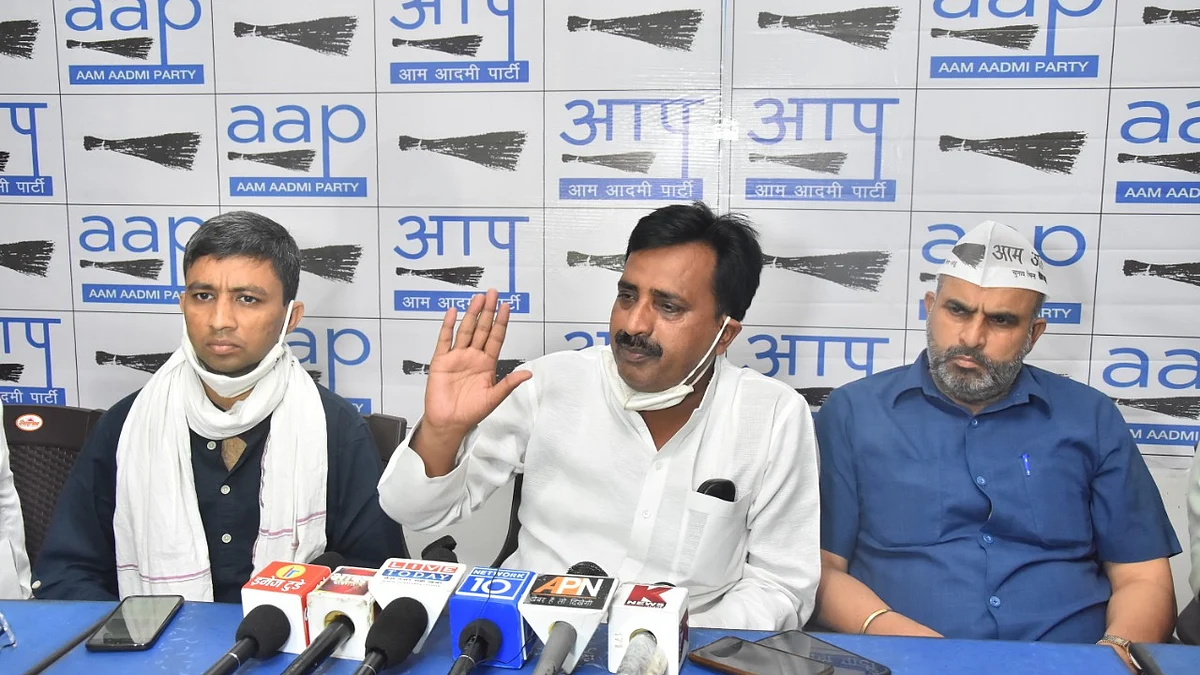 योगी सरकार के जुल्म और तानाशाही, नहीं दबा सकती हमारी आवाज : आप अध्यक्ष सभाजीत सिंह