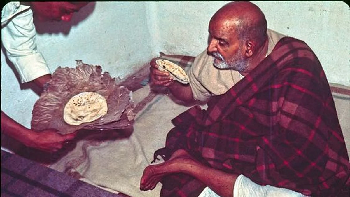 नीब करोली बाबा की अनंत कथाएँ : बिना नमक की दाल, पर प्रेम वश महाराज जी ने की ग्रहण