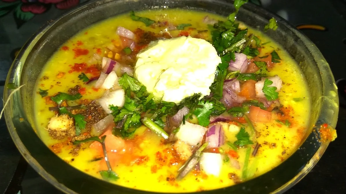 Cook And Enjoy The Famous Moradabadi Moong Dal Chaat