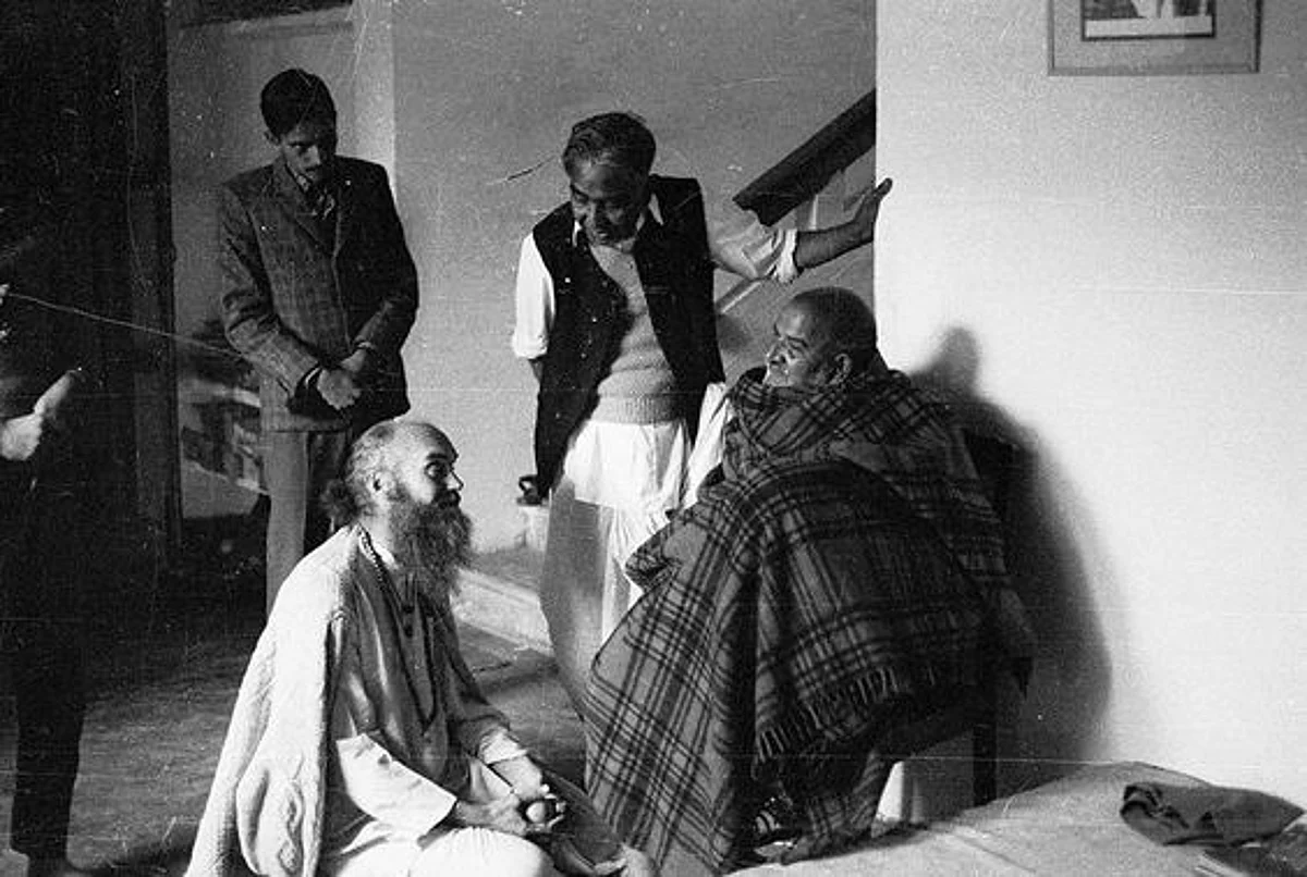 नीब करौरी बाबा की अनंत लाथाएँ: कभी-कभी महाराज जी एक व्यक्ति से बात करते थे और बाकी सब सुनते थे