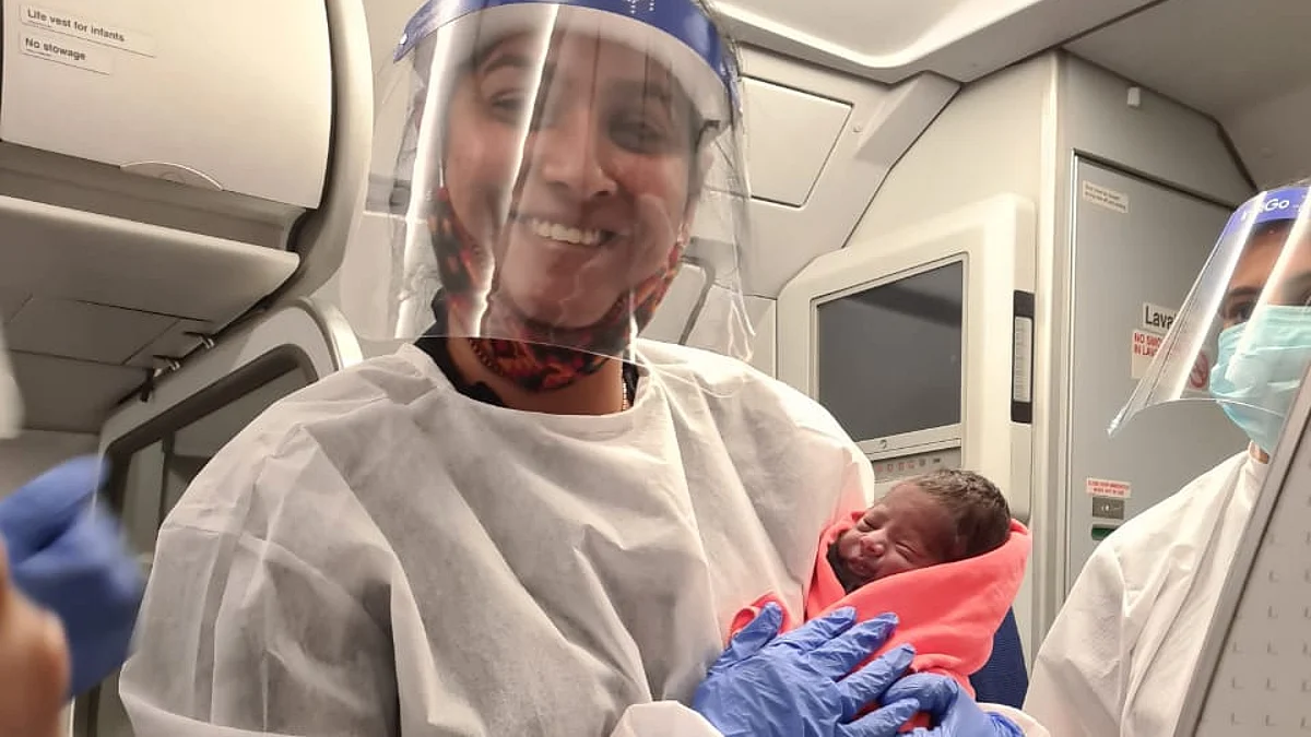 A Baby Is Born On 'Cloud Nine' On Board IndiGo Flight With Help Of A Doctor From Cloud Nine!!