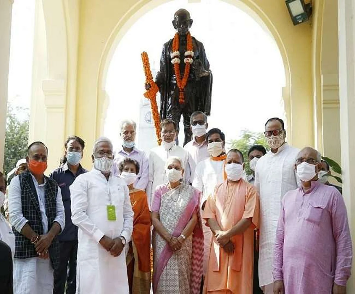 UP Governor, CM Pay Tributes To Gandhi And Lal Bahadur Shastri